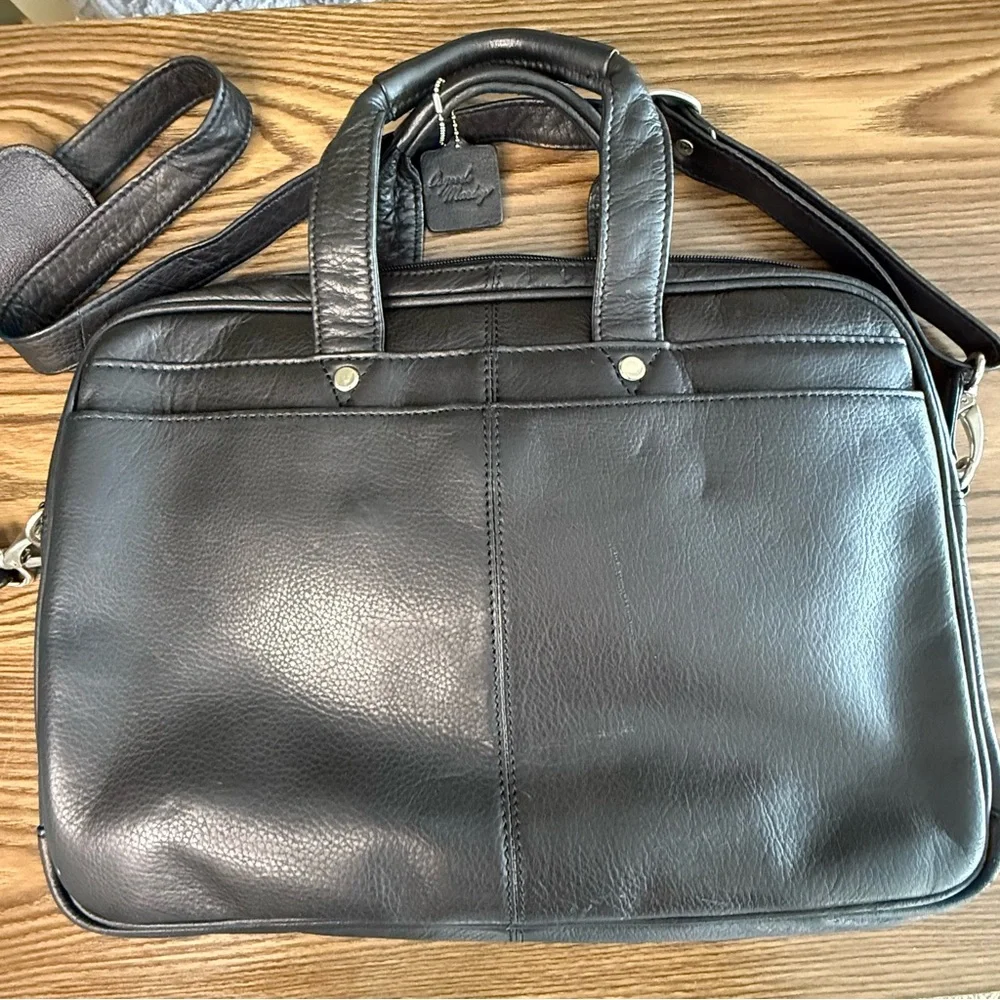 NWOT Osgoode Marley #6043 Padraig Portfolio Messenger Briefbag-Black